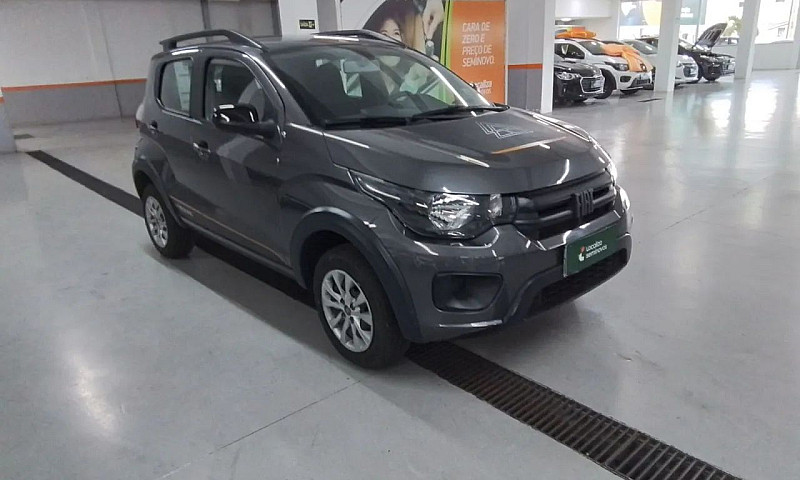Fiat Mobi Trekking 1...