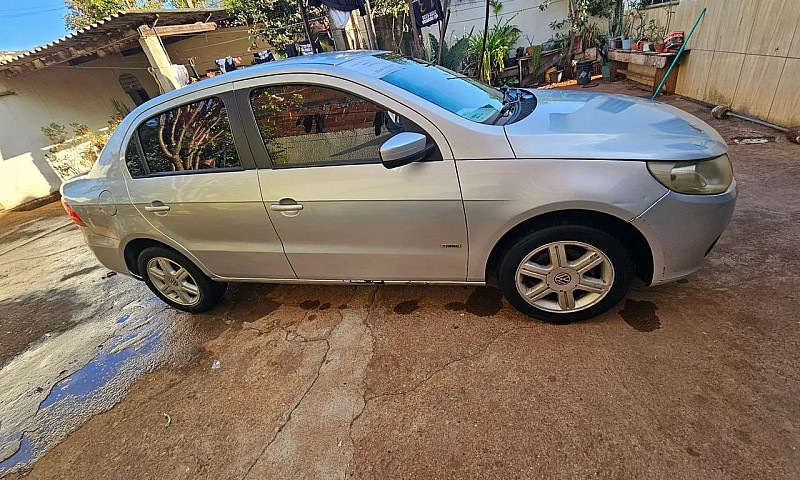 Volkswagen Voyage 1....