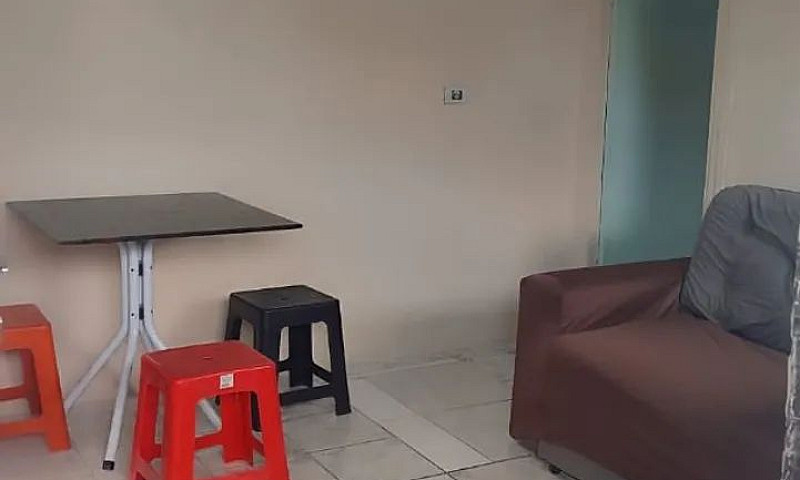 Kitnet Mobiliada ...