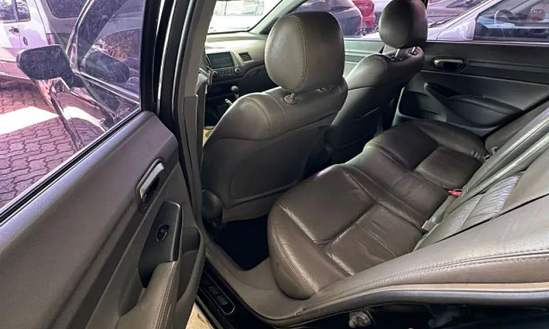 Honda Civic Sedan Lx...