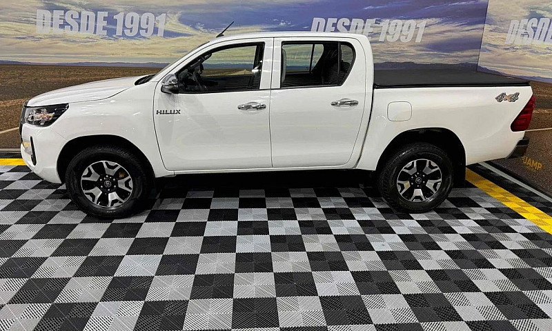 Toyota Hilux Cd 4X4 ...