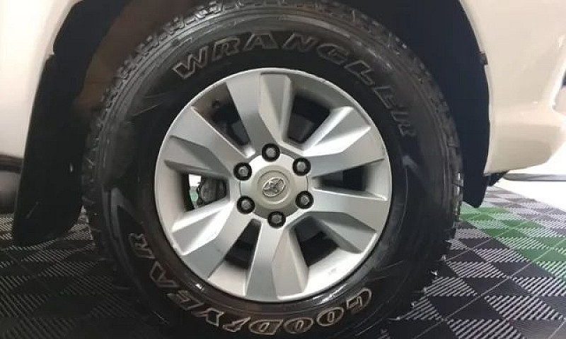 Toyota Hilux Cd Srv ...