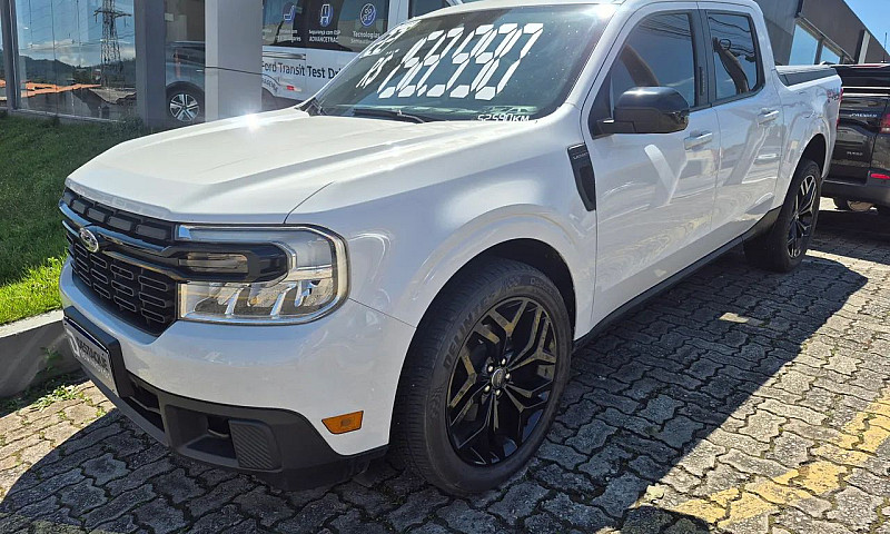 Ford Maverick Lariat...