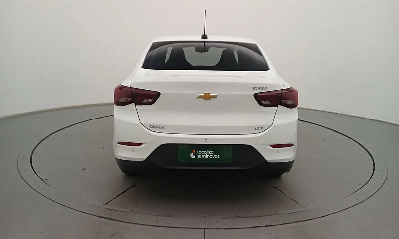 Chevrolet Onix Hatch...