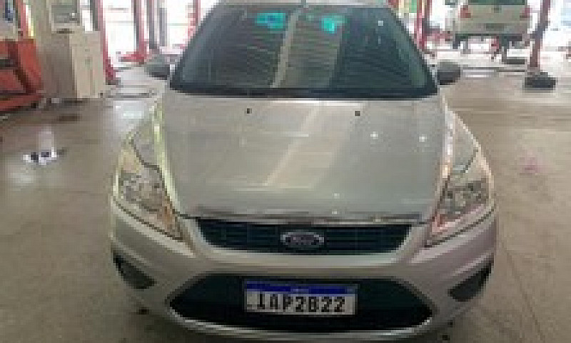 Focus 2011 1.6 ...