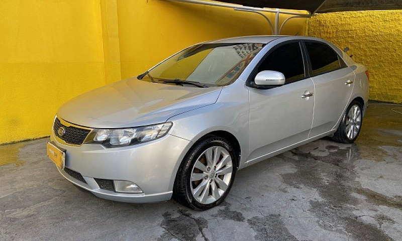 Kia Cerato 1.6...