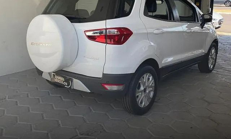 Ford Ecosport Tit At...