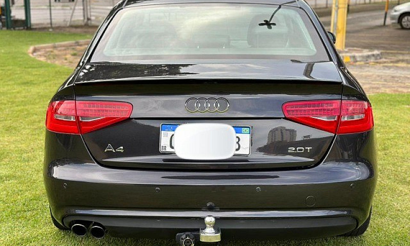 Audi A4 Attraction 2...