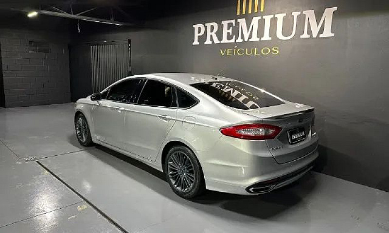 Ford Fusion Titanium...