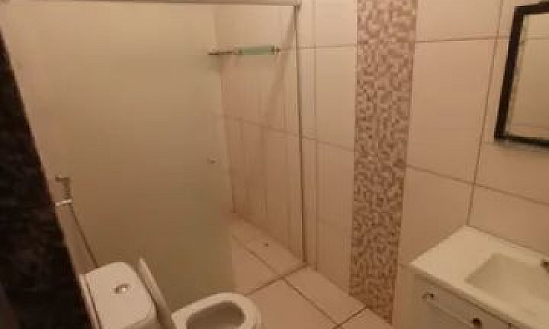 Vendo Casa Em Nerópo...