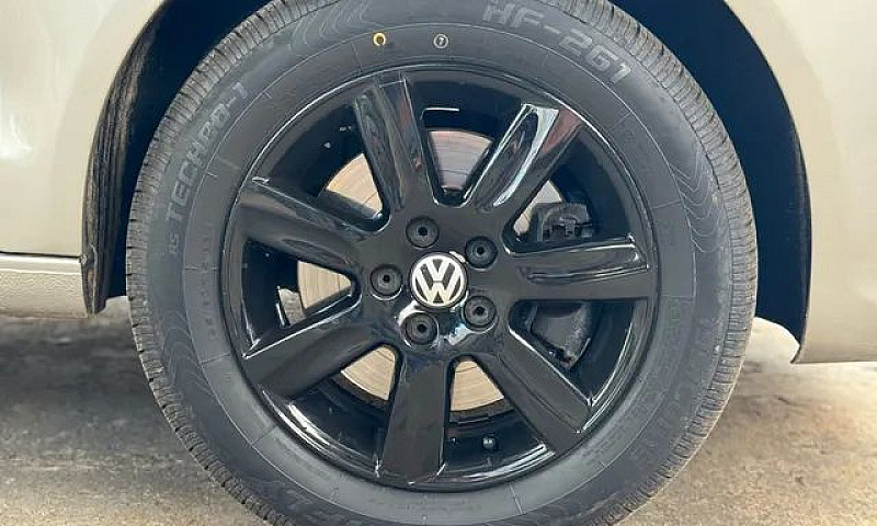 Vw Polo Sportline 2....