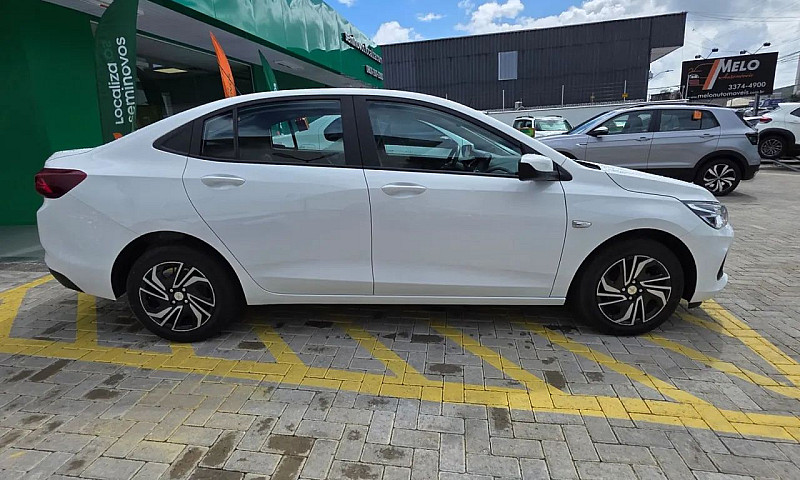 Chevrolet Onix Plus ...