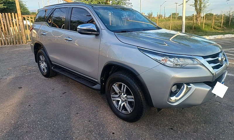 Toyota Hilux Sw4 Sr ...