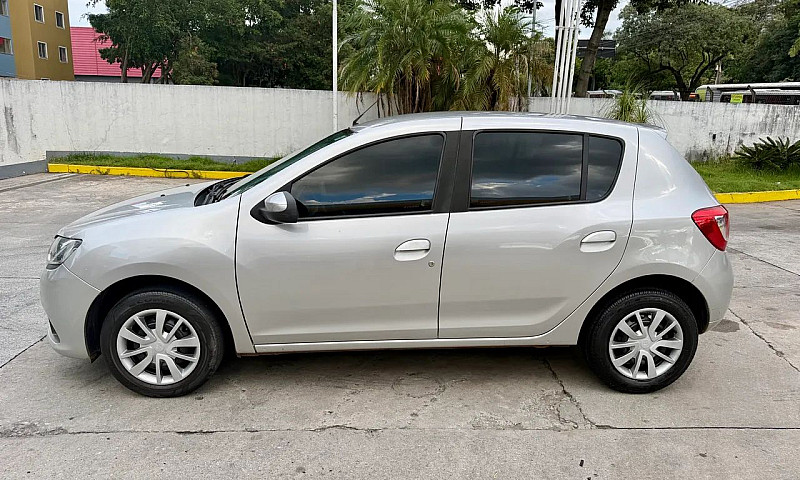 Renault Sandero Expr...