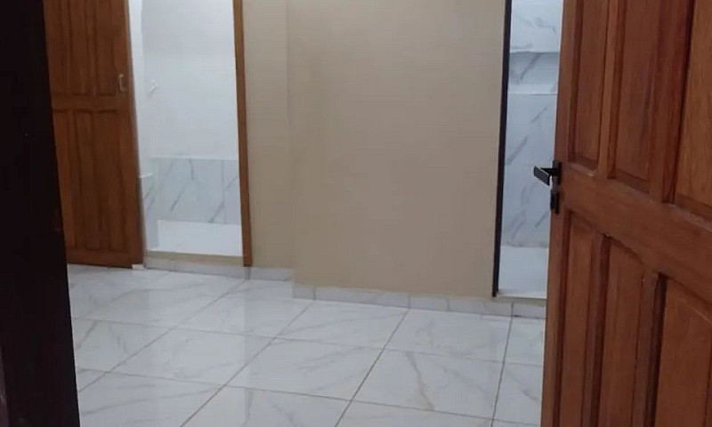Aluga-Se Apartamento...
