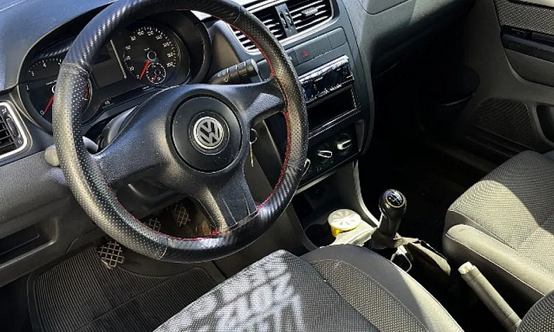 Volkswagen Fox 1.0 M...