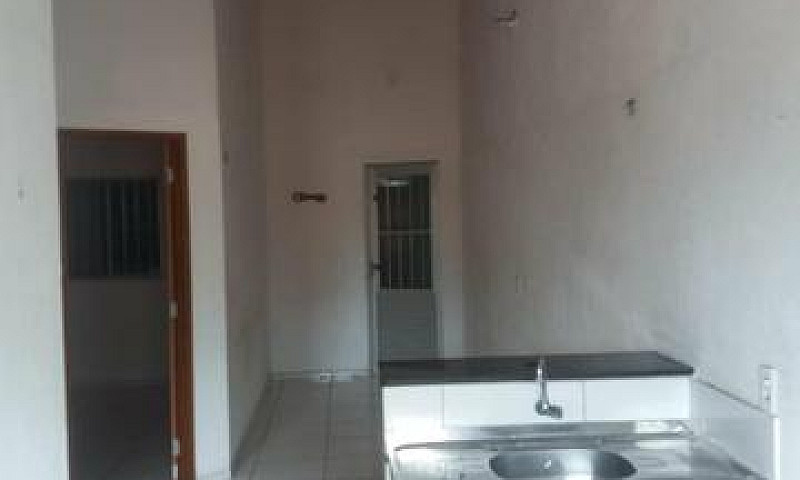 Aluga-Se Apartamento...