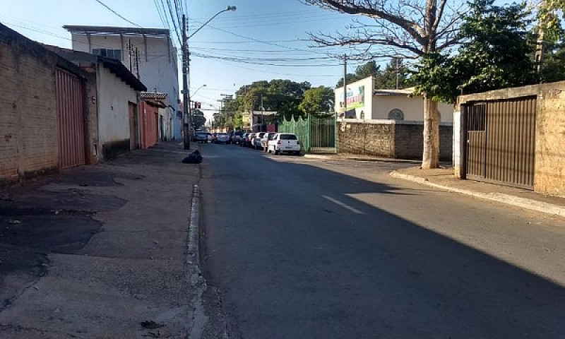 Casa 3Q No Setor Mor...