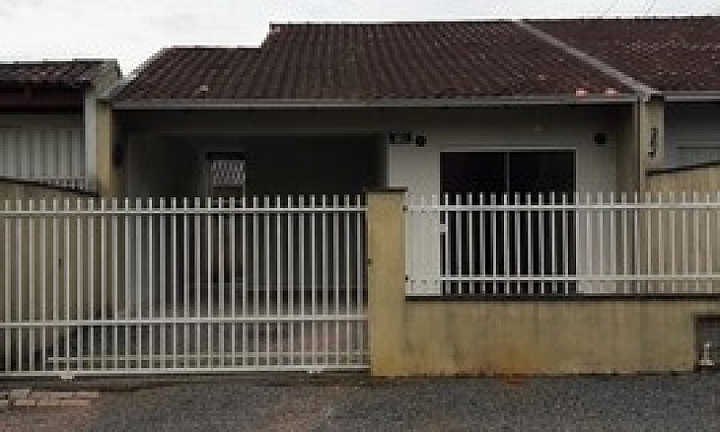 Vende-Se Casa Centro...