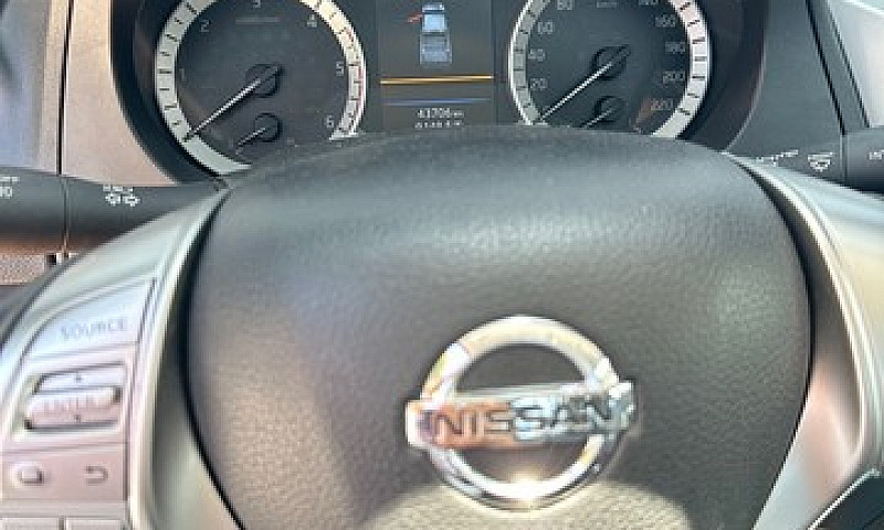 Imperdível Nissan Fr...