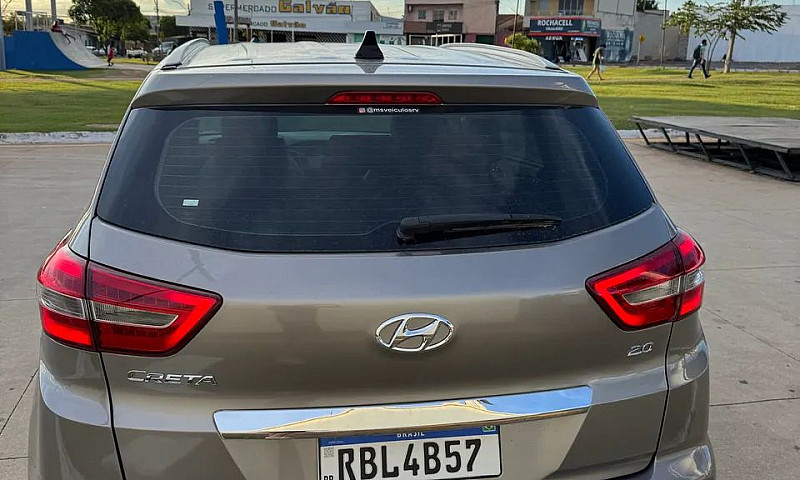 Hyundai Creta Presti...