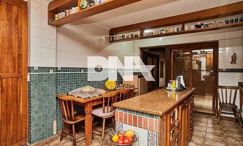 Casa De Rua - / Resi...