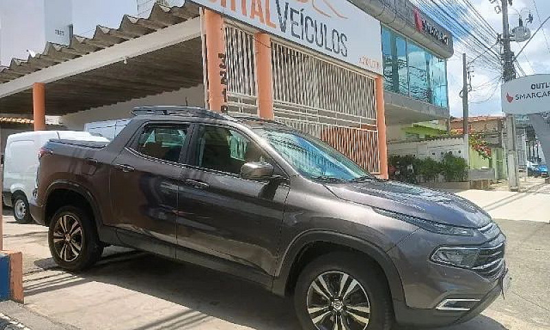 Fiat Toro Freedom 1....