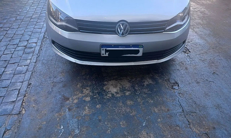 Volkswagen Voyage 1....