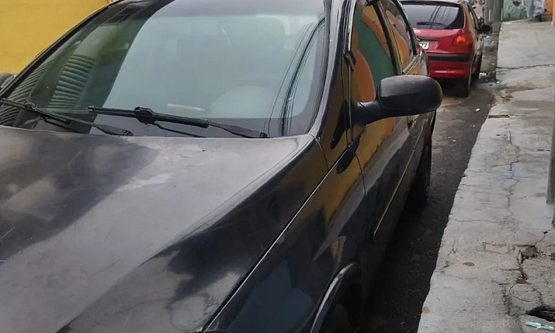 Chevrolet Corsa Sed....