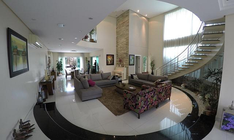 Casa Efigênio Salles...