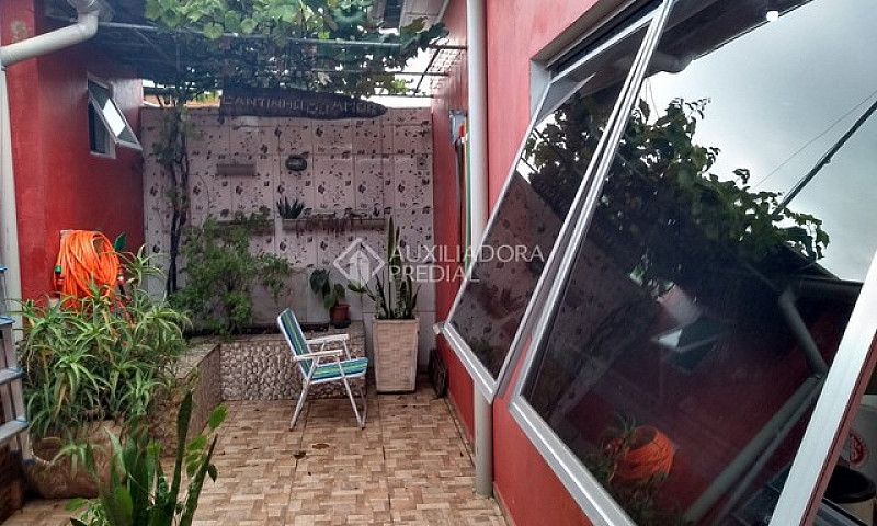 Guaíba - Casa Padrão...