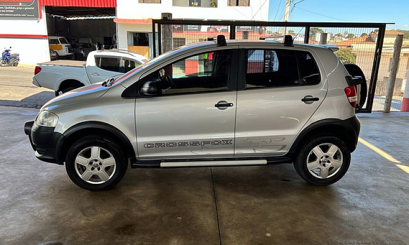 Volkswagen Crossfox ...
