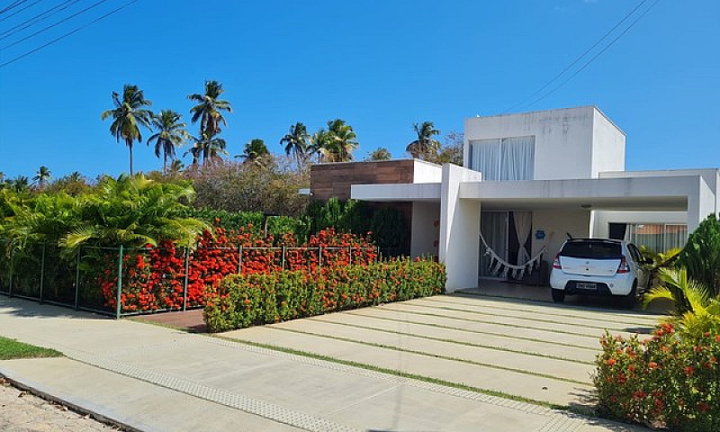 Linda Casa Em Condom...