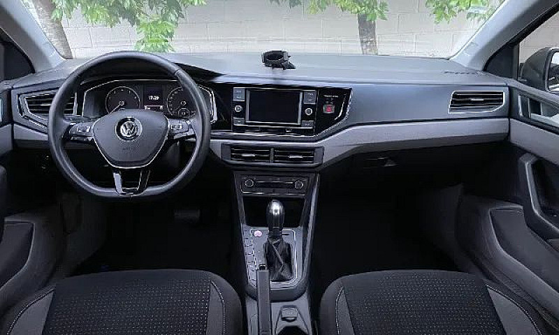 Volkswagen Virtus Co...