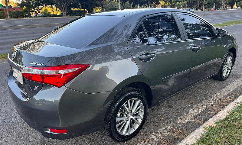 Toyota Corolla Xei 2...