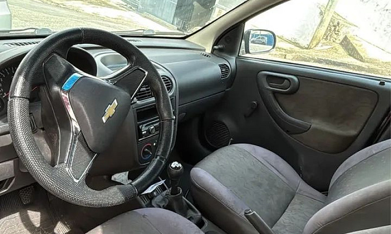 Chevrolet Corsa Hat....