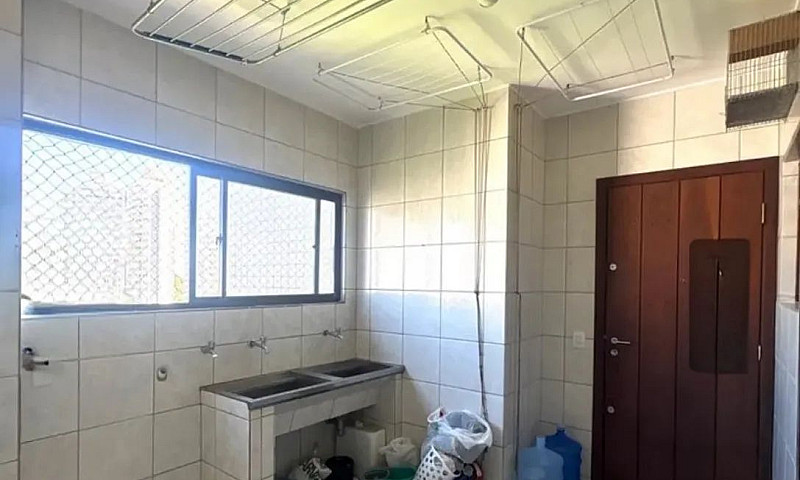 Apartamento Em Tirol...