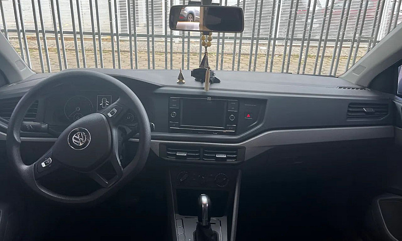 Volkswagen Polo 1.6 ...