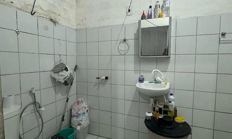 Vende-Se Casa Em Bay...