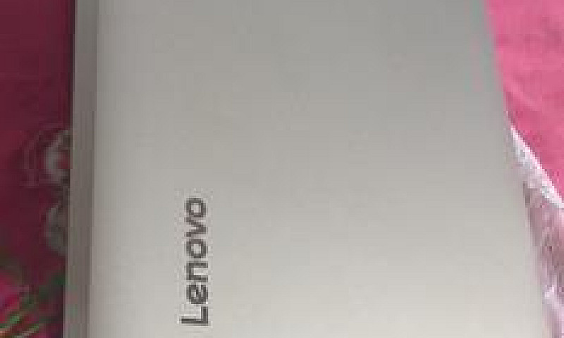 Notebook Semi Novo...