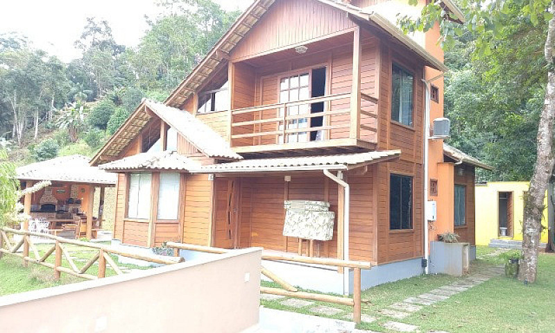 Casa Alto Padrão Com...
