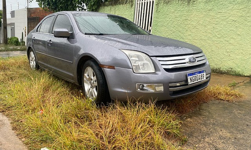 Ford Fusion ...
