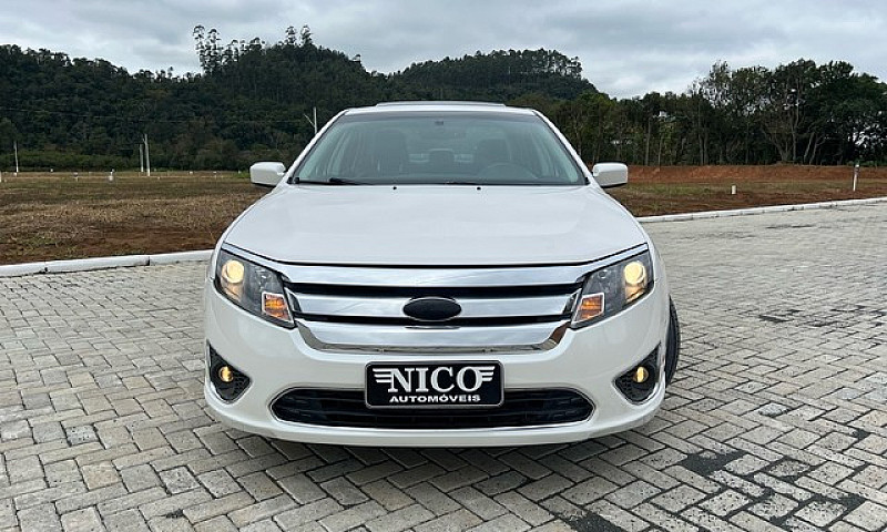 Ford Fusion 2.5 2010...