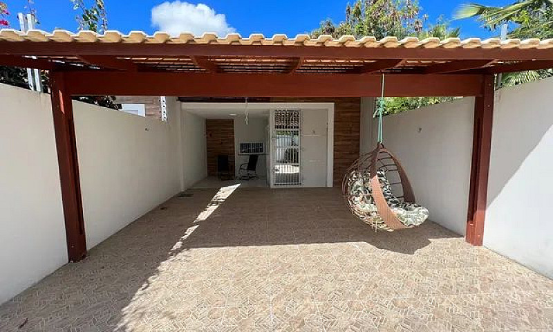 Casa Com 3 Quartos E...