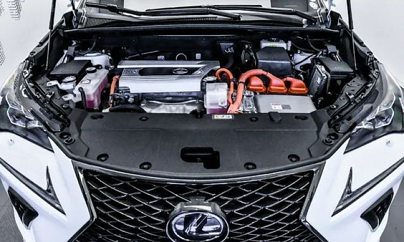 Lexus Nx 300H 2.5 16...