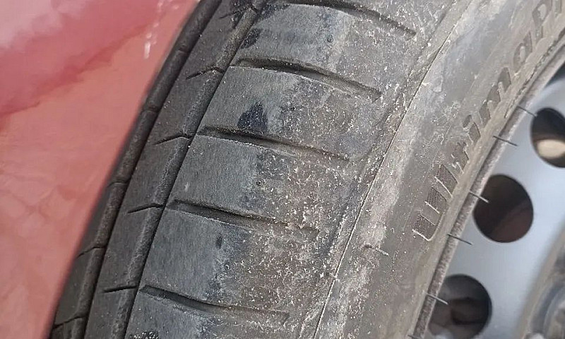 Chevrolet Onix Hatch...