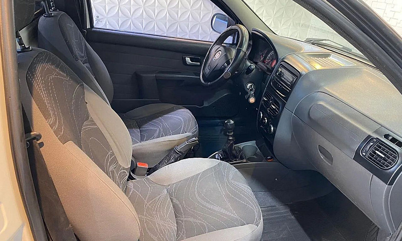 Fiat Strada Working ...