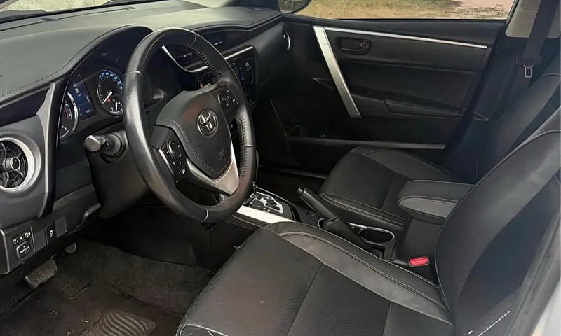 Toyota Corolla Xei 2...