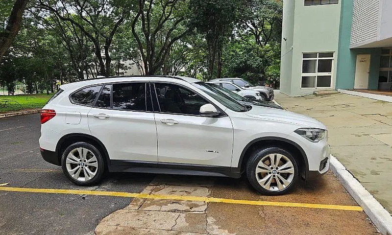 Bmw X1 Sdrive 20I 2....
