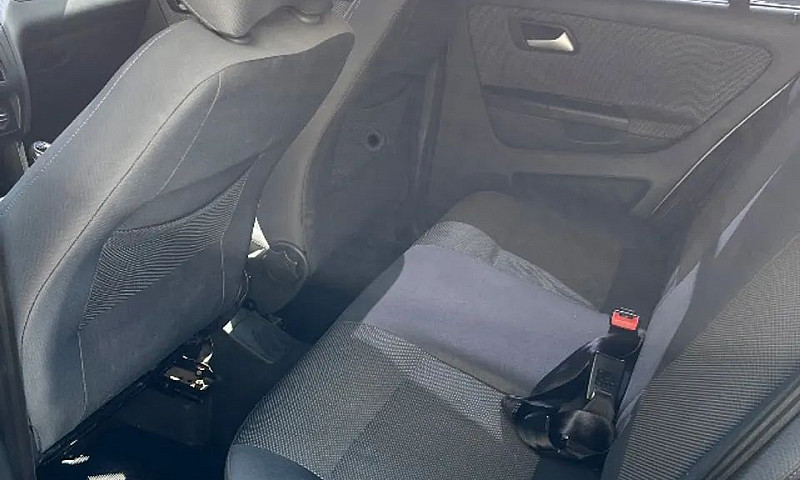 Volkswagen Fox 1.0 M...